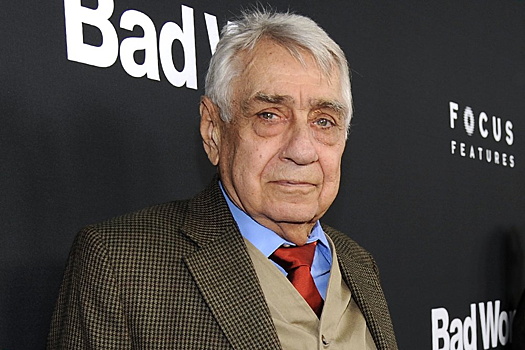 Умер актер из "Брюса Всемогущего" Филип Бэйкер Холл