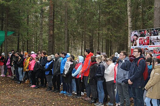 Первокурсники 11 нижегородских вузов изучают подвиг народного ополчения