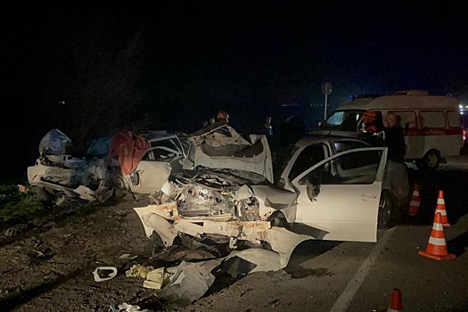 На Кубани в ДТП разбился мужчина, четверо детей пострадали
