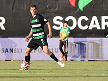 Российский защитник Дмитрий Тихий получил перелом лицевой кости