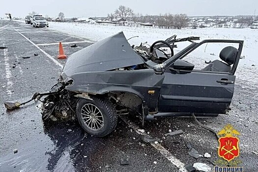 Два человека погибли в лобовом ДТП в Кемеровской области