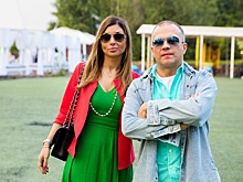 Кумир девчонок нулевых DJ Грув превратился в солидного отца семейства с седыми висками