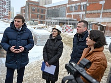 Первый звонок отложен, но стройка идёт