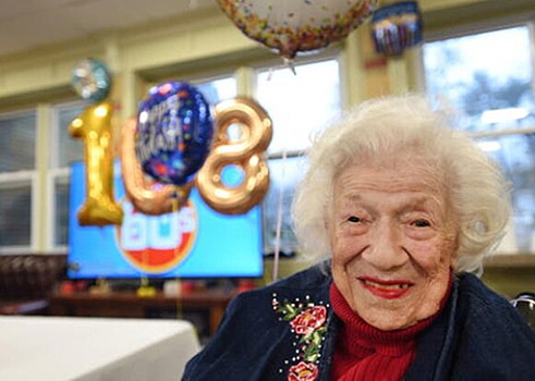 В США от коронавируса вылечилась 108-летняя женщина