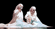 Иранский кукольный спектакль «Земля и вселенная» на сцене московского театра кукол