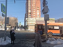 В Новосибирске автобус сбил малолетнего пешехода на «зебре»