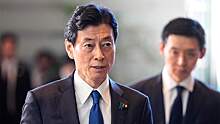 В Японии потребовали проверить всех депутатов правящей партии из-за скандала