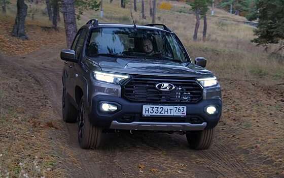 Нива с новым мотором — пытаемся въехать в крутой песчаный подъем!