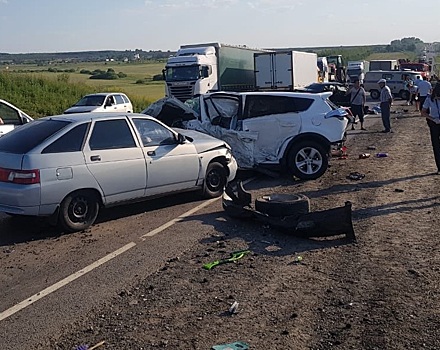 В жуткой аварии под Пензой погибли несколько человек