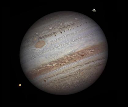 В РАН захотели изучить спутники Юпитера и Сатурна