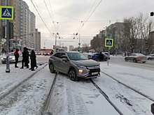 Утреннее ДТП в Екатеринбурге, в котором пострадала школьница, совершила пьяная автомобилистка