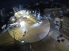 В Новосибирске пьяный лихач протаранил иномарку на перекрестке, двое погибли