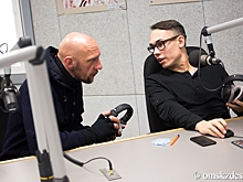 "Всем нашим - не болеть, ведь помирать нам ещё рано". Группа 25/17 записала новый трек о коронавирусе