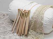 Олег Кувшинников поздравил мастериц кружевоплетения с Днем вологодского кружева