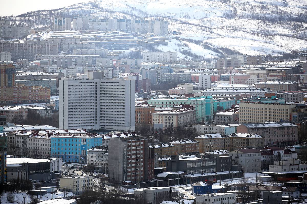 Мурманская область четвертый день подряд остается без света. Жителям раздают тушенку и хлеб. Что известно о причинах блэкаута?