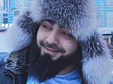 Угрожавший полицейскому блогер Пашаев вышел на свободу по решению суда в Петербурге