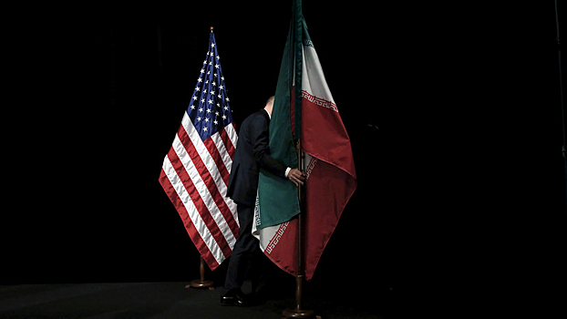 США ввели санкции против ЦБ Ирана