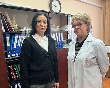 Козырек нижегородской поликлиники отремонтировали после вмешательства депутата Гриневич