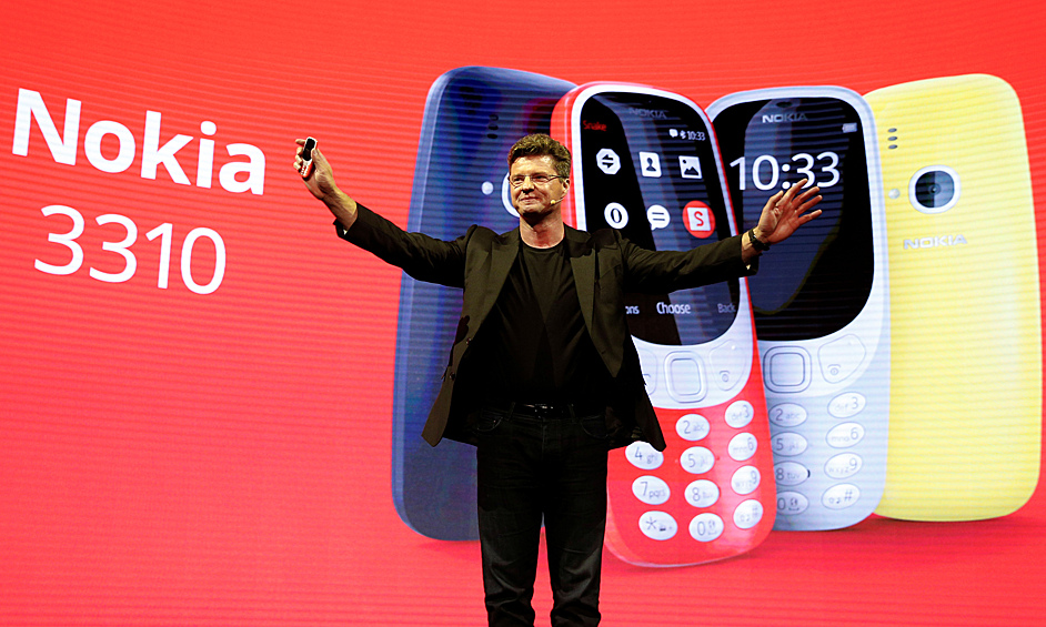 Презентация Nokia 3310 на выставке Mobile World Congress в Барселоне