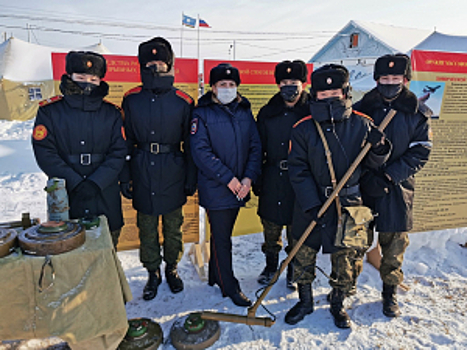 Транспортная полиция Якутии приняла участие в военно-патриотическом фестивале «Армейский городок»
