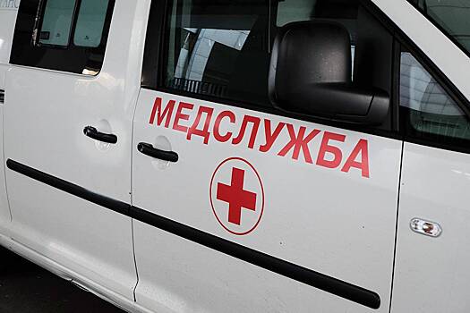 В России три человека пострадали при обрушении погрузочной платформы