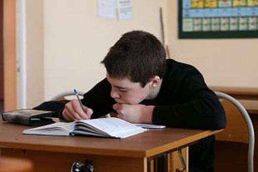 Для ярославских школьников закупили более 300 тысяч учебников