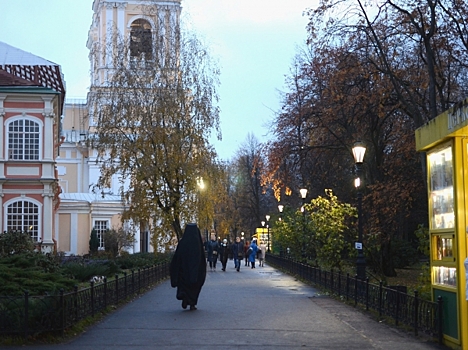 На Петербург надвигаются снег, холод и ветра: названа дата