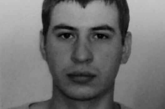 В Челябинске вторую неделю разыскивается 26-летний Максим Ефанов