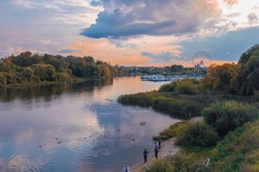 В Ярославле уберут подводные части затонувшего в Волге дебаркадера
