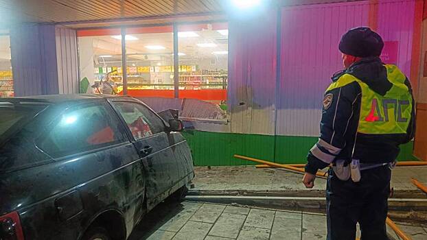 «Впечатал» детей в стену: кто насмерть сбил двух девочек на тротуаре в Ревде