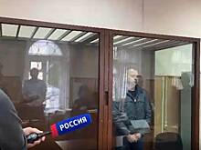 Суд арестовал челябинского таможенника на два месяца за вымогательство