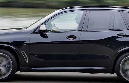 Внедорожники BMW X5 и X7 расширяют линейку своих автомобилей спортивными моделями M50i