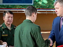 В Астрахани проводили на службу первых в осеннем призыве срочников