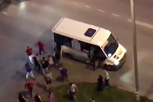 Омские подростки устроили массовую драку из-за брендовой одежды