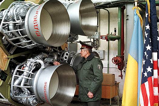 «Не отдавайте ракеты москалям!» Почему Украина отказалась от ядерного оружия