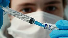 Врач обвинил Гинцбурга в настраивании людей против вакцины