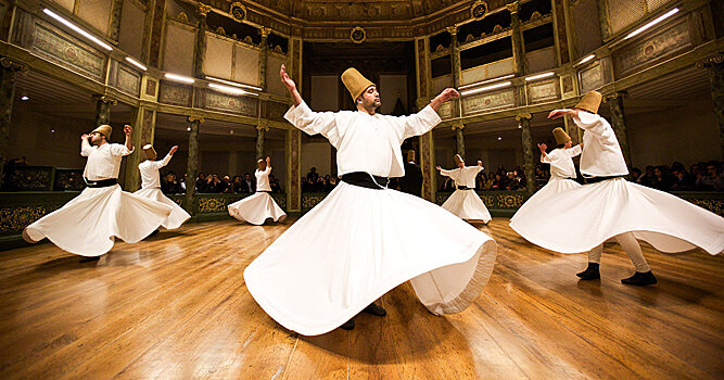 Raseef22 (Ливан): какое отношение блюз имеет к азану и чтению Корана?