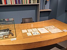 В Москве показали первую публикацию фронтового шедевра Симонова "Жди меня"