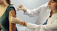 Эксперт: массовая вакцинация поможет избежать эпидемии гриппа