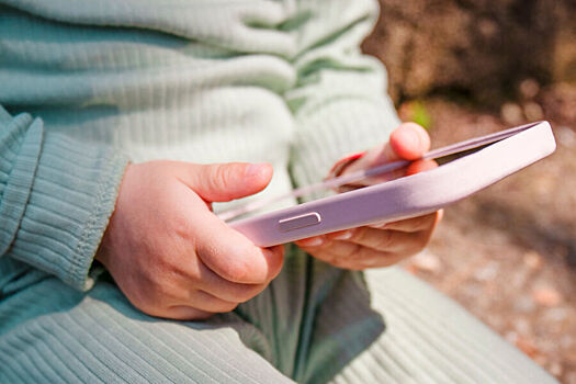 В Молдавии могут запретить соцсети детям