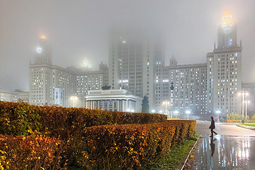 Жителей Москвы и области предупредили о надвигающемся циклоне