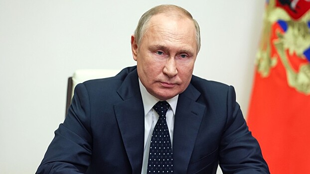 Путин заявил, что атомный ледокол «Сталинград» заложат в России в 2025 году