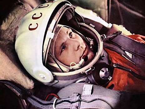 В чем смысл полета Гагарина и что ему противопоставил Запад?