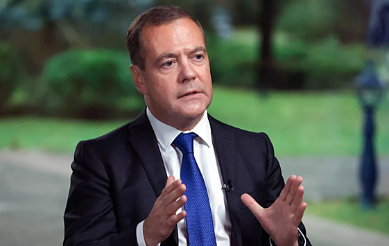 Медведев раскрыл значение референдумов в Донбассе - Рамблер/новости
