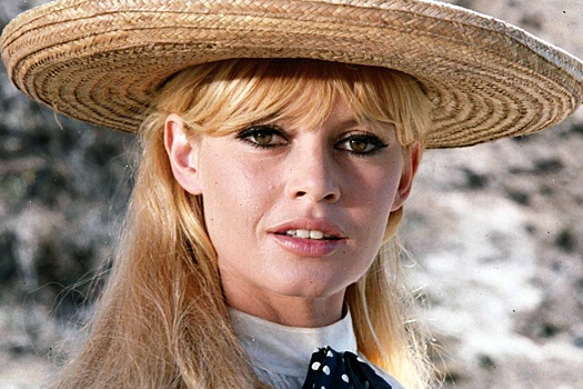 Брижит Бардо похоронили в семейном склепе на Морском кладбище в Сен-Тропе