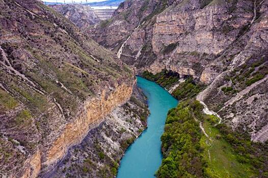 В Дагестане отремонтируют дорогу к Сулакскому каньону и Чиркейской ГЭС в 2024 году