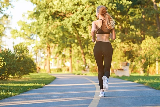 Врач Павлова объяснила, почему летом легче сбросить вес