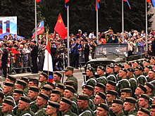 Парад Победы и шествие «Бессмертного полка» состоялись в Донецке