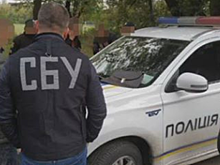 Сотрудник СБУ побил остановившего его авто патрульного