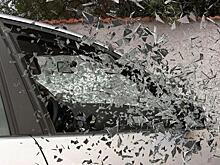 Во Владивостоке дорогу не поделили Toyota Prius и БТР